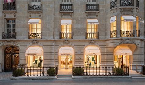 salvatore ferragamo store